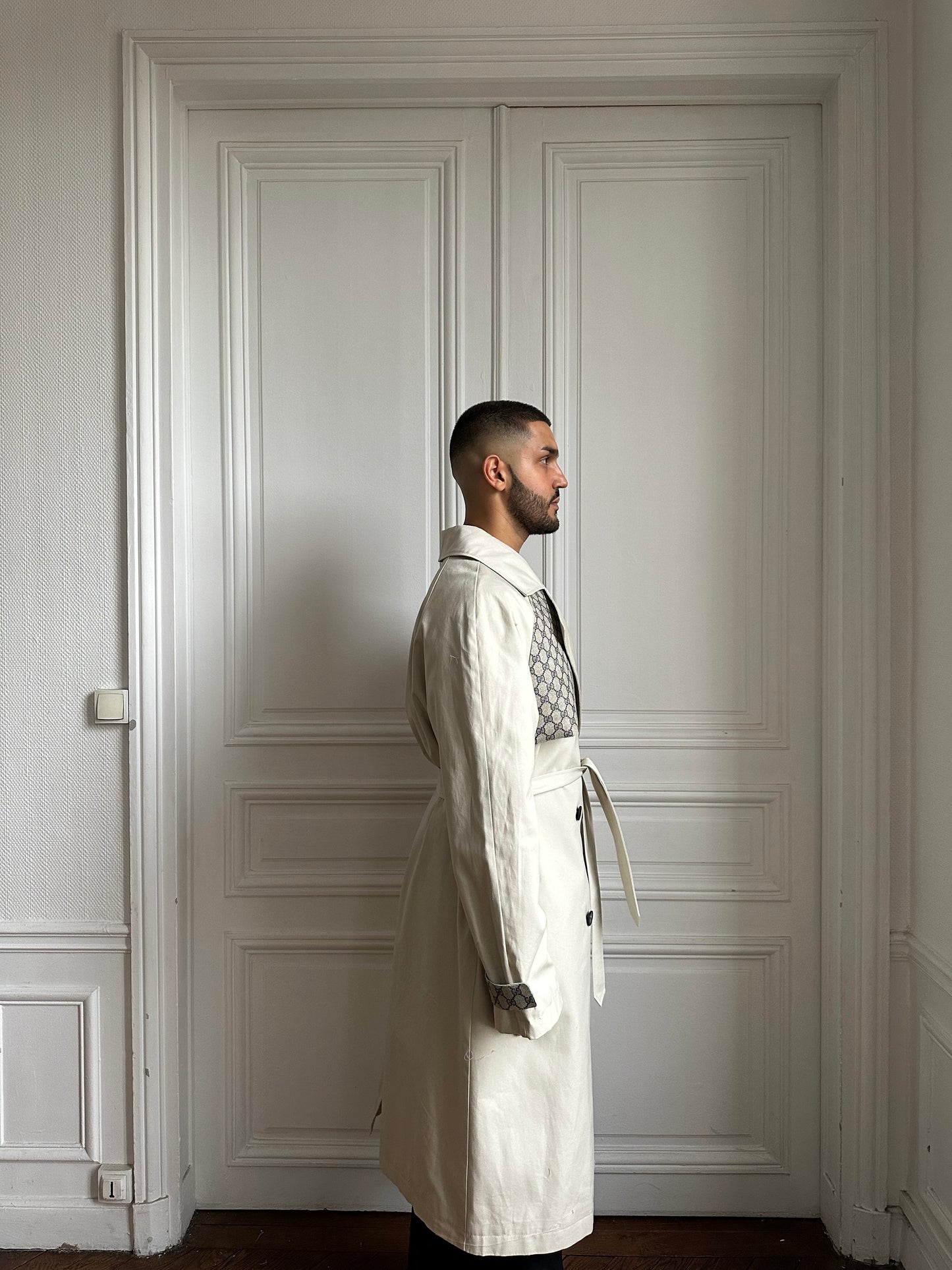 Trench beige snake