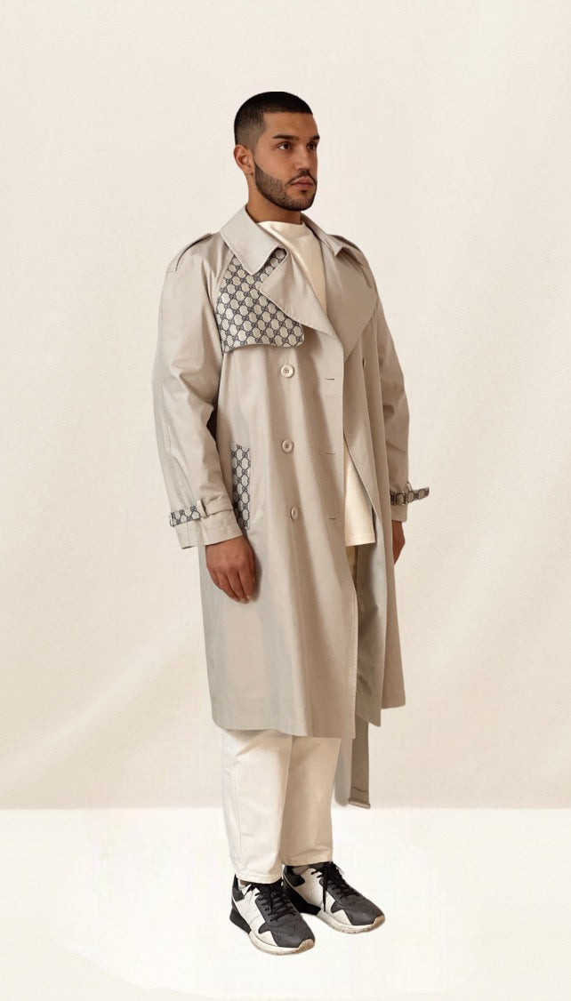 Trench beige stone
