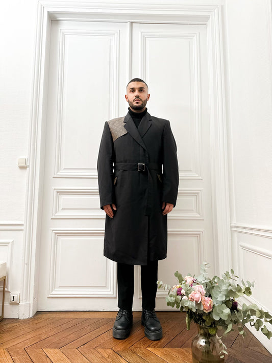 Trench black bond