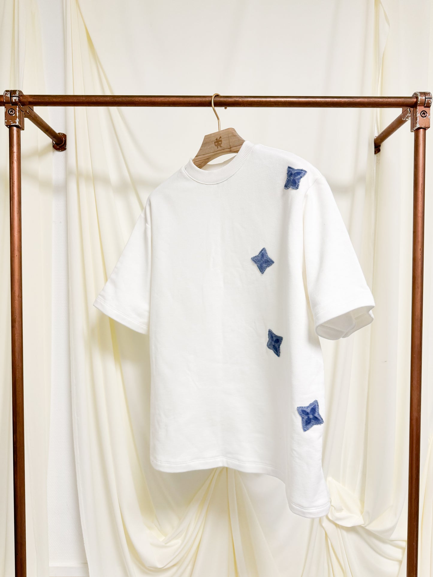 T-shirt towel bleu